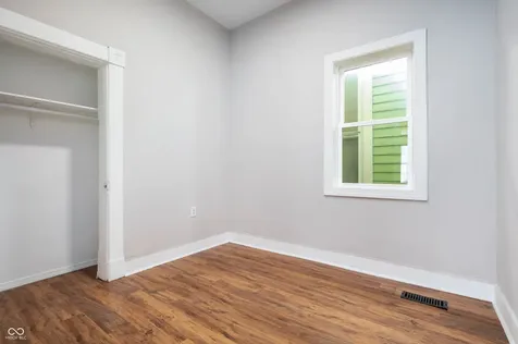 1667 Union Street Indianapolis IN 46225