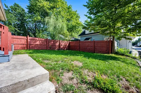 1667 Union Street Indianapolis IN 46225