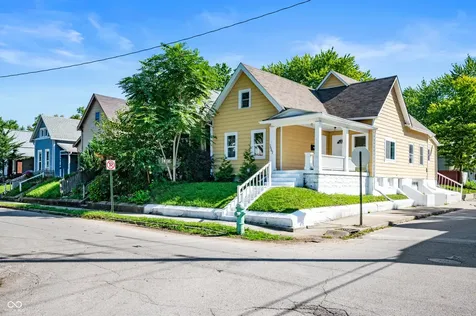 1667 Union Street Indianapolis IN 46225