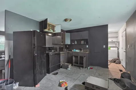 3610 Decamp Drive Indianapolis IN 46226