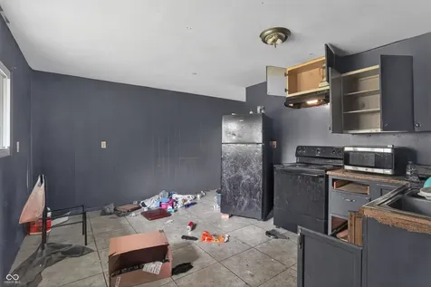 3610 Decamp Drive Indianapolis IN 46226
