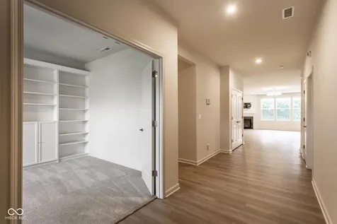 910 Jordan Court Avon IN 46123