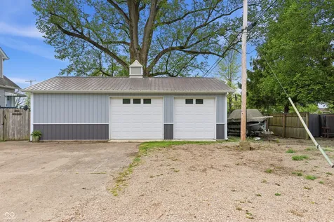 201 S Edgerton Street Fairland IN 46126