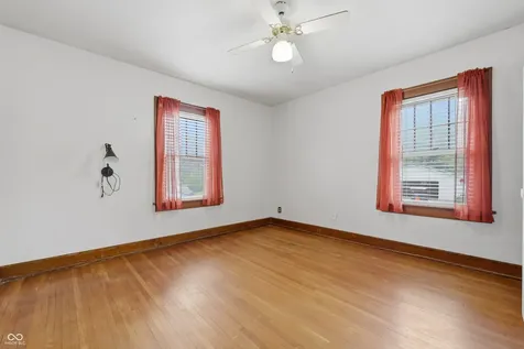 201 S Edgerton Street Fairland IN 46126