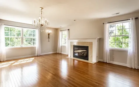 5678 Allisonville Road Indianapolis IN 46220