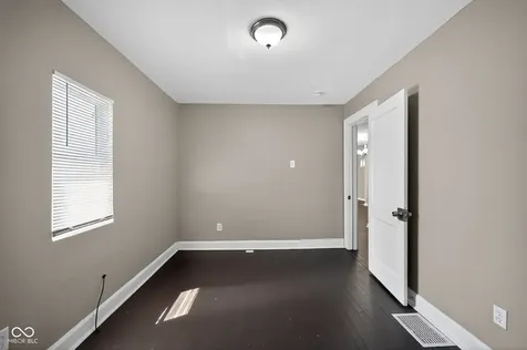 1525 Comer Avenue Indianapolis IN 46203