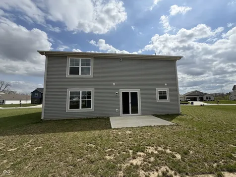 6652 W Sailboat Drive Greenfield IN 46140