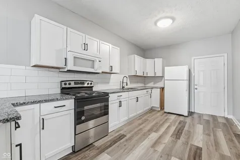 3844 Graceland Avenue Indianapolis IN 46208