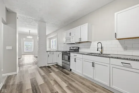 3844 Graceland Avenue Indianapolis IN 46208
