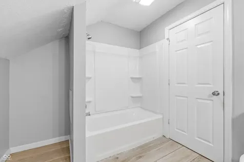 3844 Graceland Avenue Indianapolis IN 46208