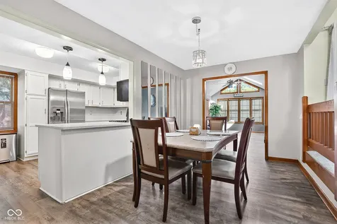 1142 Alydar Circle Indianapolis IN 46217