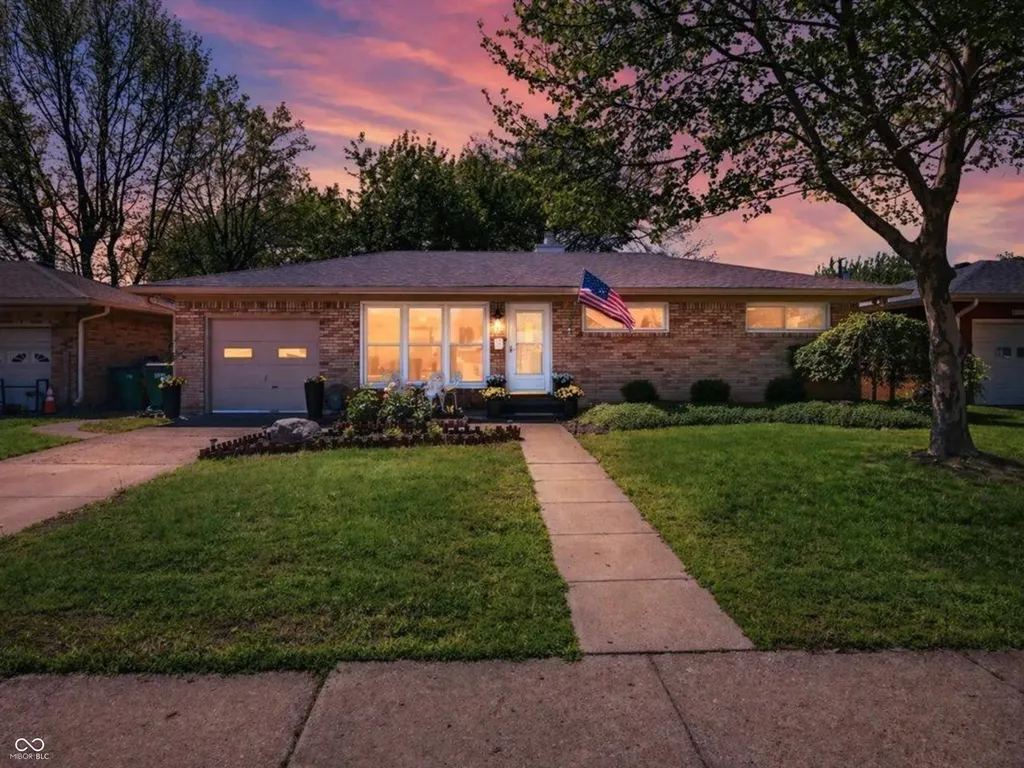 2114 N Auburn Street Indianapolis IN 46224
