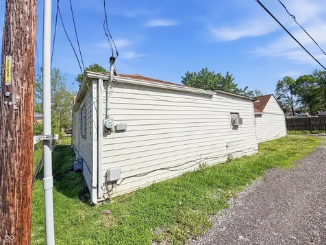 2606 Mars Hill Street Indianapolis IN 46241