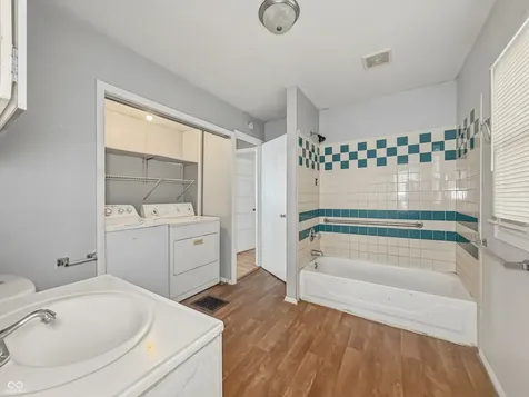 3032 Boulevard Place Indianapolis IN 46208