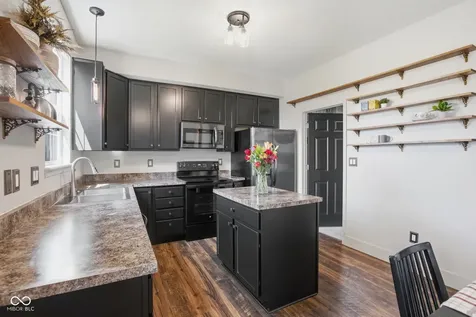 89 Spring Lake Drive Westfield IN 46074