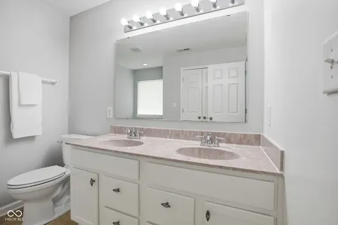 89 Spring Lake Drive Westfield IN 46074