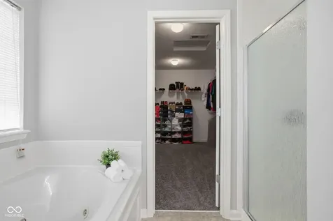 89 Spring Lake Drive Westfield IN 46074