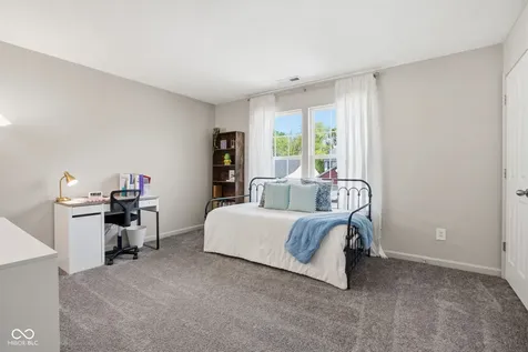 89 Spring Lake Drive Westfield IN 46074