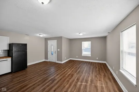 5020 Elliott Avenue Indianapolis IN 46201