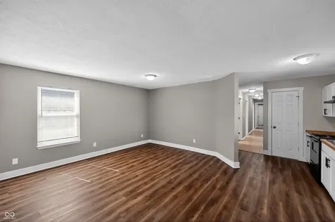 5020 Elliott Avenue Indianapolis IN 46201