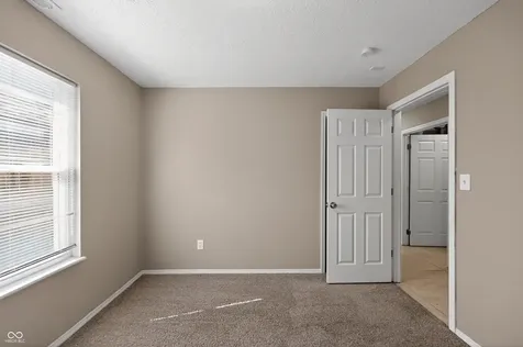 5020 Elliott Avenue Indianapolis IN 46201