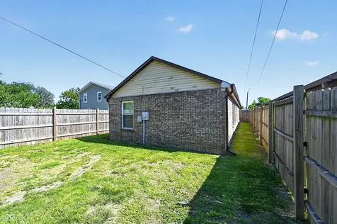 5020 Elliott Avenue Indianapolis IN 46201