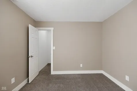 5020 Elliott Avenue Indianapolis IN 46201