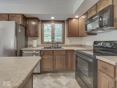 4124 Windsor Court Greenwood IN 46142