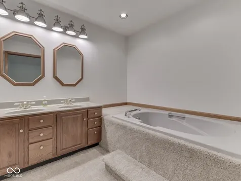 4124 Windsor Court Greenwood IN 46142