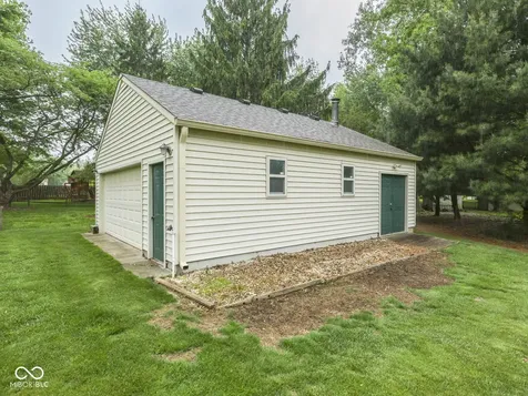 4124 Windsor Court Greenwood IN 46142