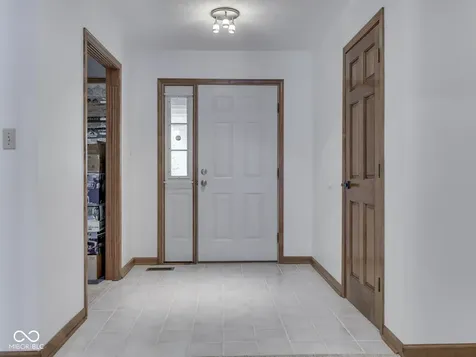 4124 Windsor Court Greenwood IN 46142