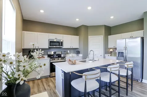 10242 Eagleton Place Indianapolis IN 46239