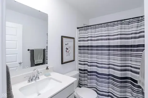 10242 Eagleton Place Indianapolis IN 46239