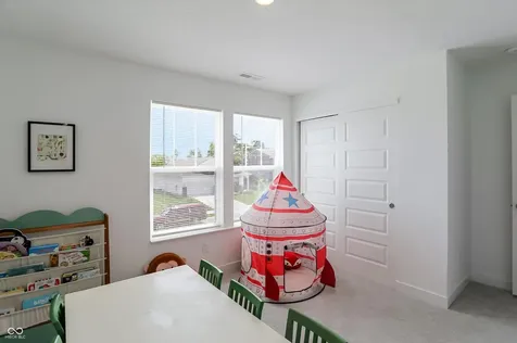 10242 Eagleton Place Indianapolis IN 46239