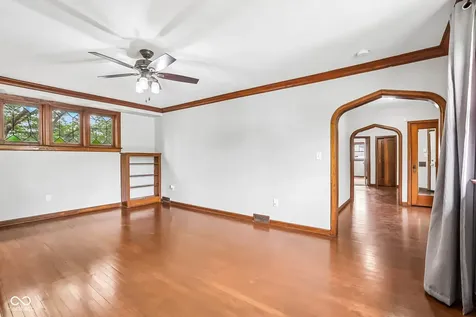 20 E Pleasant Run Parkway North Drive Indianapolis IN 46225