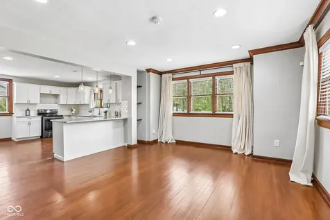 20 E Pleasant Run Parkway North Drive Indianapolis IN 46225