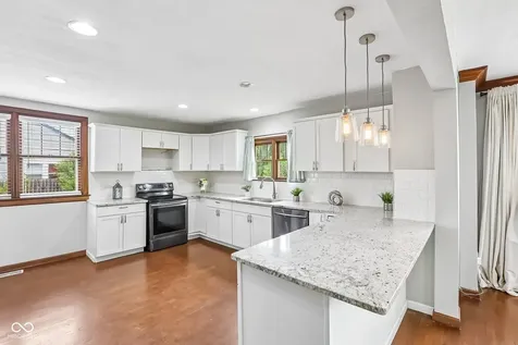 20 E Pleasant Run Parkway North Drive Indianapolis IN 46225