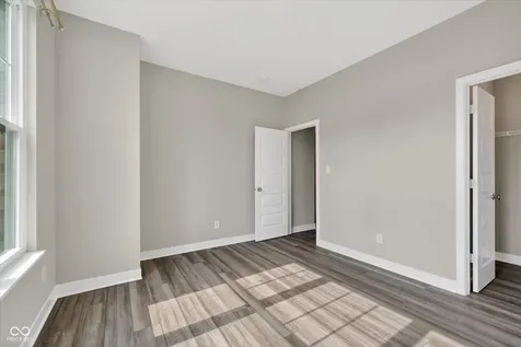 20237 Willenhall Court Westfield IN 46074