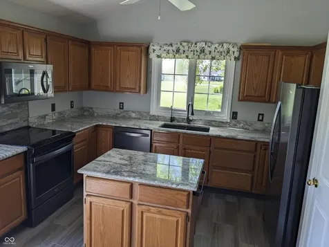 17903 Tallgrass Court Noblesville IN 46062