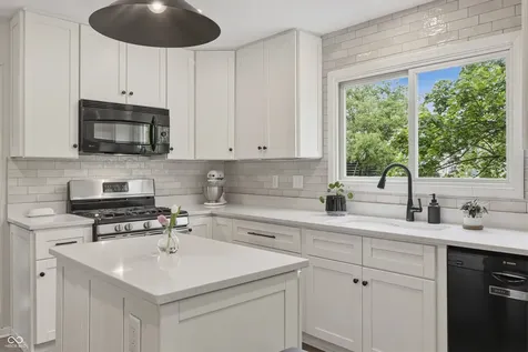 1132 Keeneland Court Carmel IN 46280
