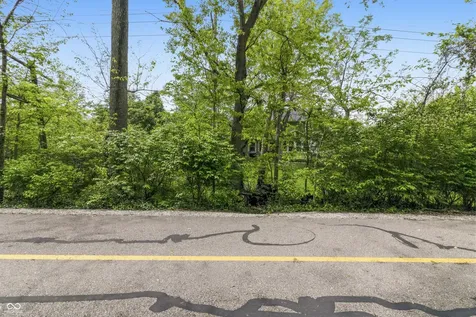 1132 Keeneland Court Carmel IN 46280