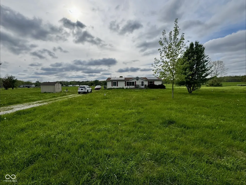 4792 W Fall Creek Road Crawfordsville IN 47933