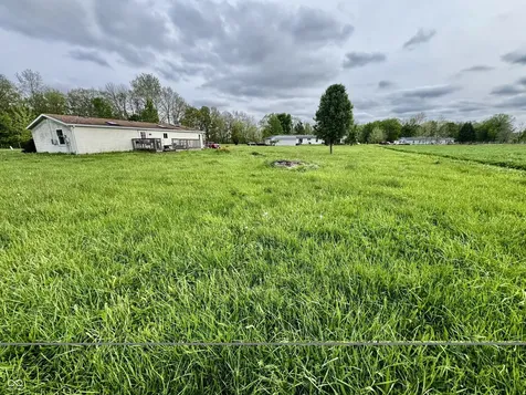 4792 W Fall Creek Road Crawfordsville IN 47933