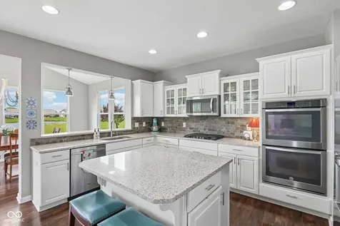 15961 Foothill Drive Noblesville IN 46060