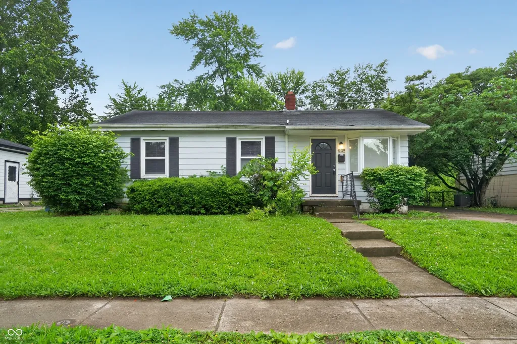 8319 E 34th Street Indianapolis IN 46226