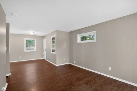 8319 E 34th Street Indianapolis IN 46226