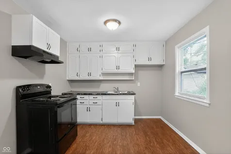 8319 E 34th Street Indianapolis IN 46226