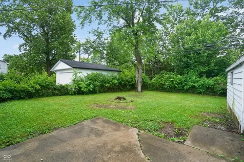 8319 E 34th Street Indianapolis IN 46226