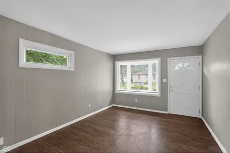 8319 E 34th Street Indianapolis IN 46226