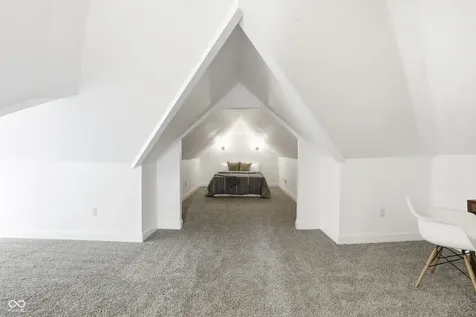 931 Villa Avenue Indianapolis IN 46203
